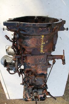 Zetor 8145 10145 převodovka zánovní z postřikovače rp6 - 12