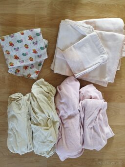 Postýlka 120x60 + veškeré příslušenství - 12