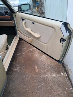 Mercedes-Benz  230 CE kupé - 12