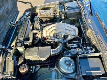 BMW e34 520i - 12