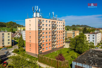Prodej bytu 4+1, 81 m², Lomnice nad Popelkou, ul. Dělnická - 12