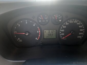 Ford Transit 2.2d  9 míst - 12