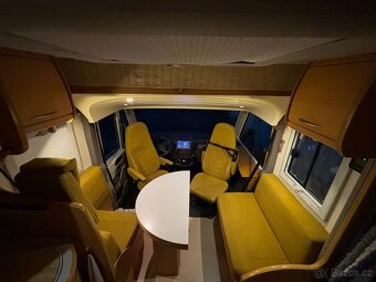 Integrál Pilote G 652 2.8 jtd - 12