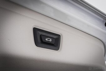 BMW 330e xDrive odpočet DPH + záruka - 12
