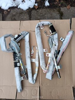 Hyundai i40 combi - páté dveře, viko kufru a jiné díly - 12