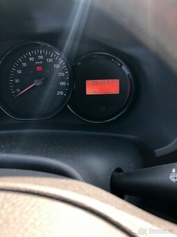 Dacia Logan MCV 1.2 - 12