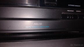 CD PŘEHRÁVAČ  - PHILIPS AK630 - 12
