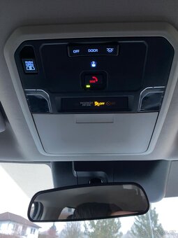 Toyota Tundra 3.5 SR5 4x4 Biturbo automat, rok 2022, 19 tkm - 12