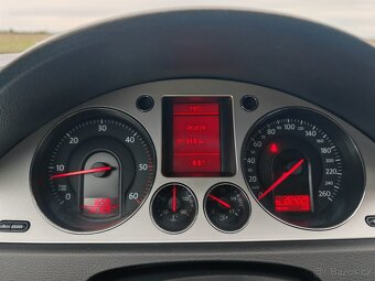 VW Passat B6 Variant 2.0 TDI (103 kW), 2008 – STK do 10/2026 - 12