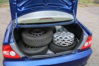 Honda Civic, 1,7VTEC AUTOMAT, BEZ KOROZE, r.v. 2004 - 12