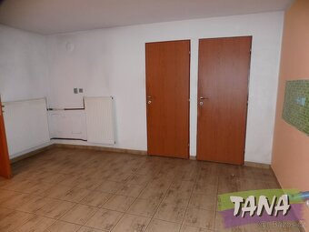 Prodej zemědělské usedlosti, dům o dispozici 4+1, vejminek, - 12