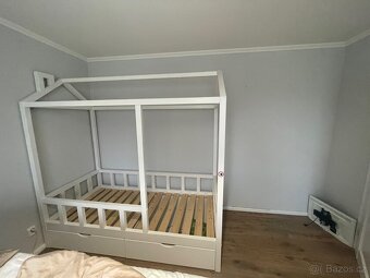 Domeckova postel - 12