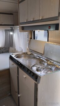 Obytný přívěs karavan DETHLEFFS - 12
