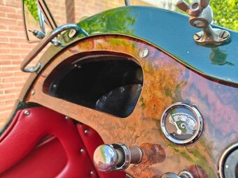 Singer 9 Roadster z roku 1939 - 12