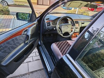 MERCEDES BENZ W210 E 290 TD kombi TOP STAV - 12