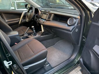 Toyota Rav4 2.2 D-4D 4X4 Man. Tažné - záruka Autodraft - 12