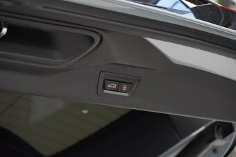 BMW X7, 40D,M-PAKET,HUD,TAŽNÉ,ČR.1.MAJ - 12