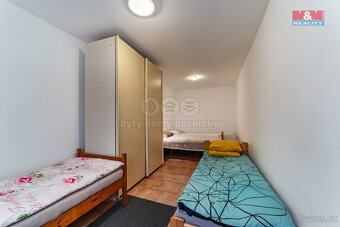 Prodej rodinného domu, 414 m², Kostelec - 12