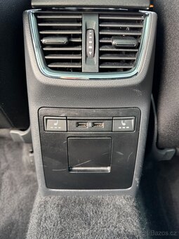 Škoda Octavia III RS TSI 169kW DSG Webasto - 12