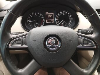 Škoda Octavia 2,0 TDI CR DPF Elegance Combi - 12