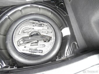 Prodám Audi A3, 1,6i Sportback, rok 2006 - 12