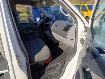 Volkswagen Transporter T5 2.0 TDi  tažné 2x b.dveře - 12