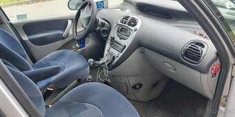 Citroën xsara picasso 1.6 hdi diesel - 12