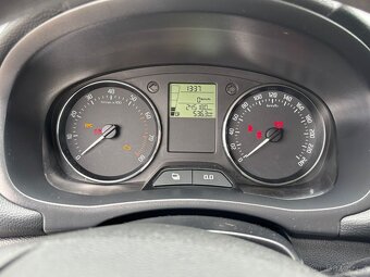 Škoda Fabia 1.2 TSI 63 kW, r.v. 2012 – bohatá výbava, bez i - 12
