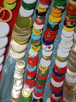 vintage horkovzdušná trouba+ recepty,víčka 480kusů,otvírače - 12