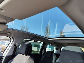 Peugeot 5008. 2.0HDI.110kw.R.V.4/2016.Panorama.7míst - 12