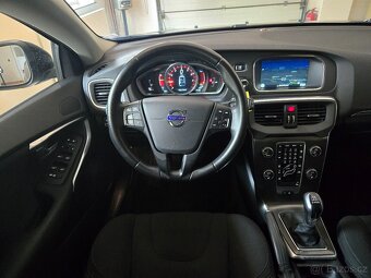 Volvo V40 2,0i 90kW T2 - 12