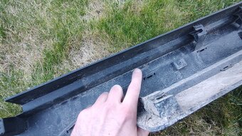 Kia ProCeed III 3 CD - Pravy kryt prah podbeh - 12