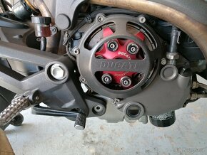 Ducati monster 1100 - 12