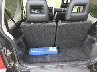 Suzuki Jimny style 1.3 4x4, 2012, jeden majitel - 12
