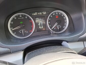 Škoda Roomster 1.4 16v 63kw Klima Model 2007 - 12