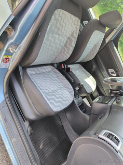 Škoda Roomster - 12