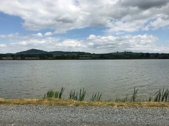 Nabídka pozemku a části výpusti u rybníka Choryně (4246m2) - 12