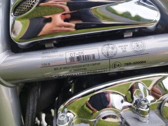 Harley Davidson V-rod VRSCA - 12