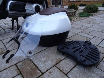 Piaggio Beverly 300 - 12