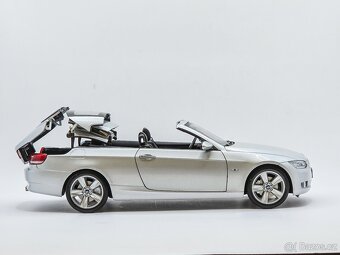 BMW E93 Cabrio 1:18 Kyosho - 12