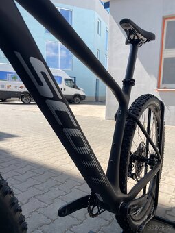Horské kolo SCOTT SCALE 940 velikost L SLEVA - 12
