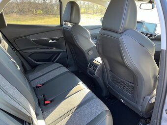 Peugeot 3008 1,5 HDI 96KW AUTOMAT 179TKM,rv 19 Allure - 12