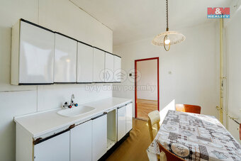 Prodej bytu 2+1, 53 m², Plzeň, ul. náměstí Generála Píky - 12