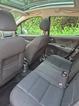 Peugeot 207 1.4 Combi,2009,70kw,Pěkný stav,45000Kč - 12