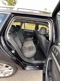 Volkswagen Golf 6 Variant 2.0 TDi 103kW - 12