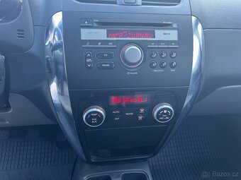 SUZUKI SX4 1.6i 88KW 4x4 1.MAJITEL 103000KM LETNÍ+ZIMNÍ ALU - 12