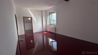 Byt 3+1 79 m Miloňovice - 12