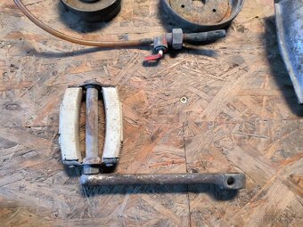 Díly Babetta, Pionýr, Škoda - 12