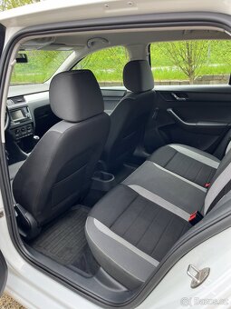 Škoda Rapid 1.2 66Kw - 12