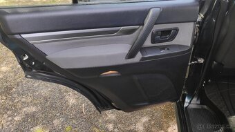 Mitsubishi Pajero, 3.2DI-D 147kw Manuál - 12